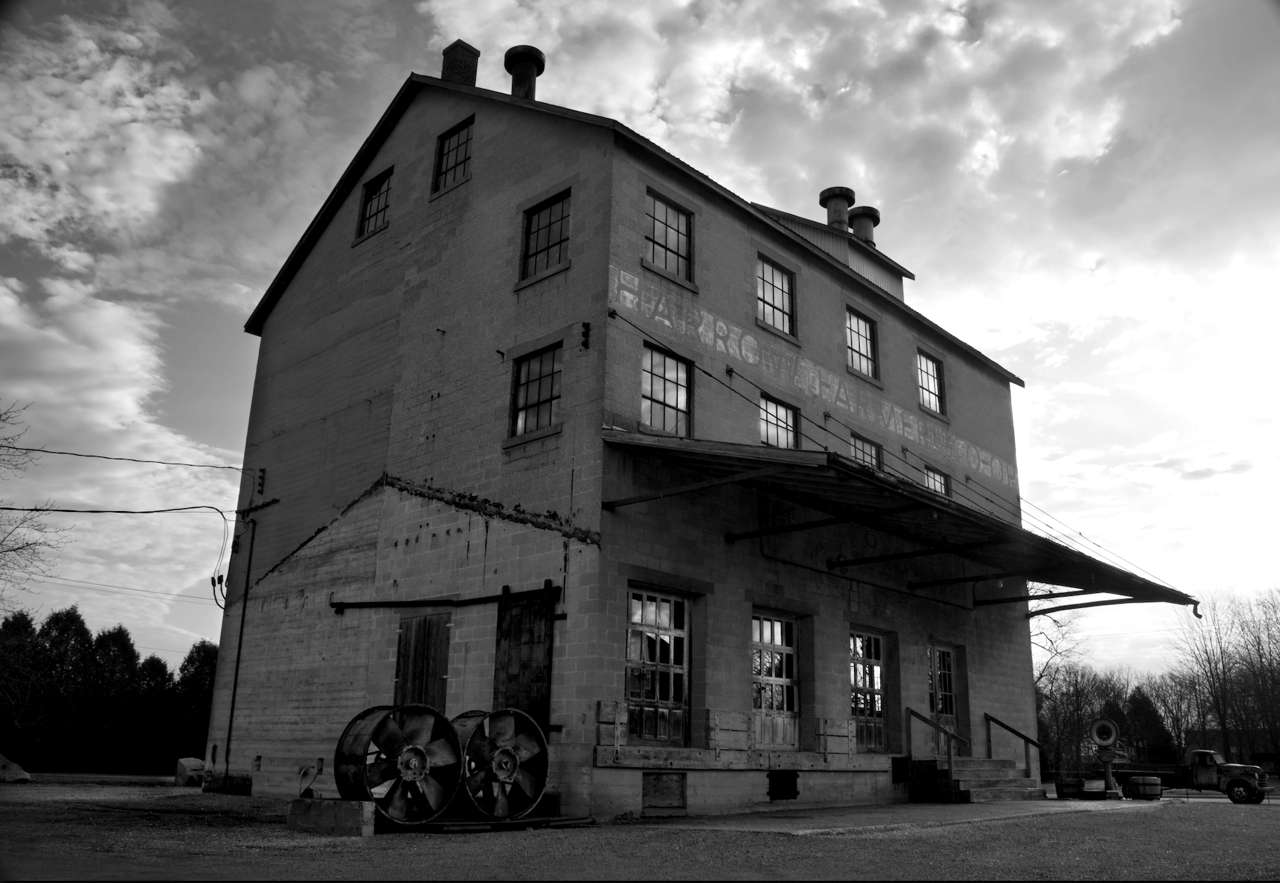 an old farm coop building that is unused